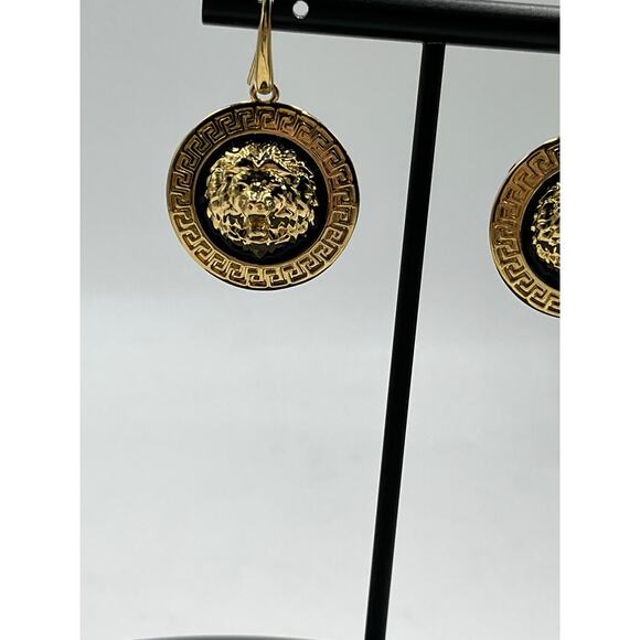 Bellezza Relief Framed Lion's Head Face Black Enamel Greek Key Dangle Earrings - Picture 2 of 11
